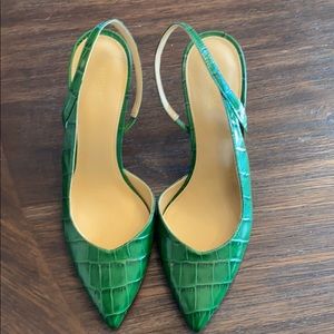 Michael Kors Green slingback pumps